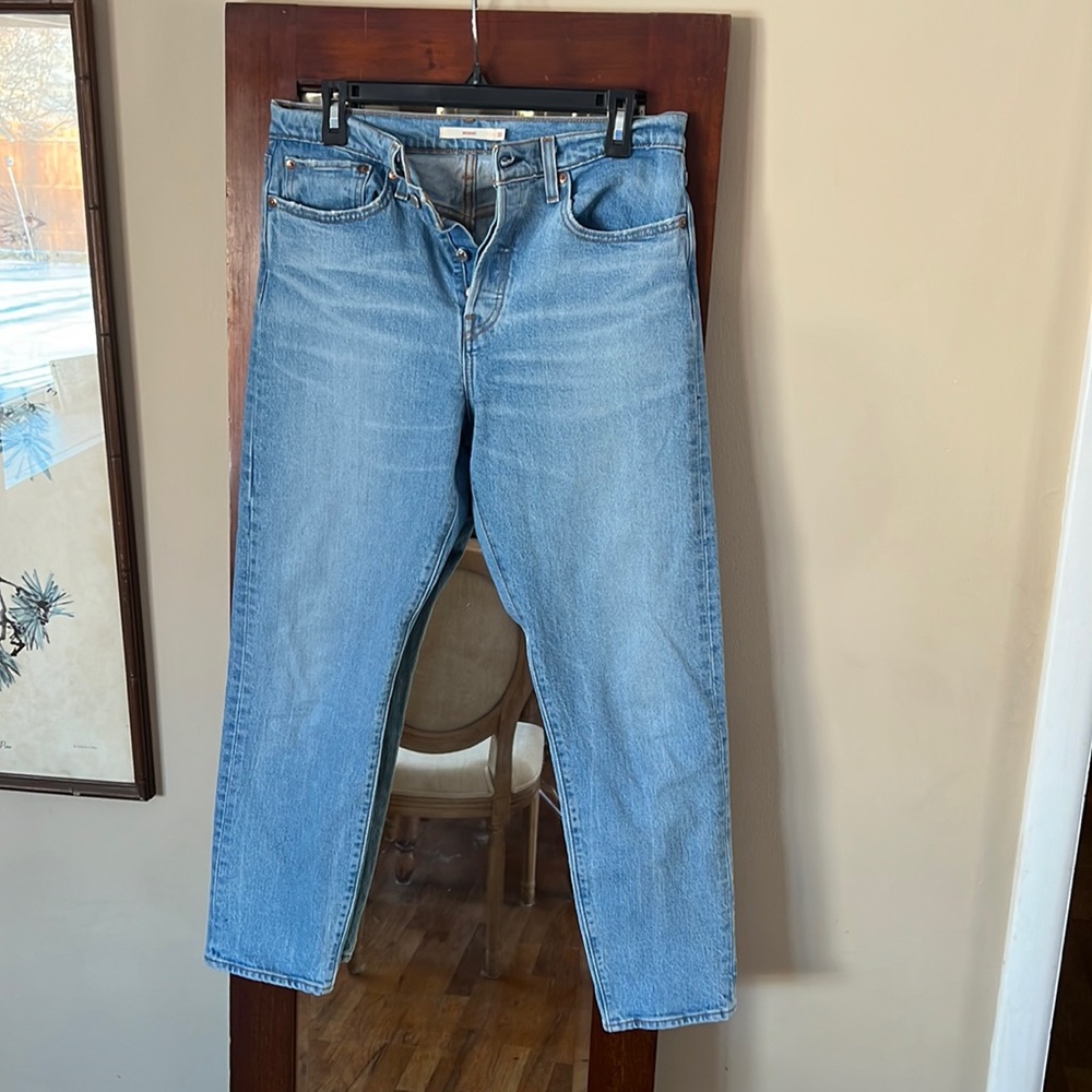 Levi Wedgie Fit Jeans
